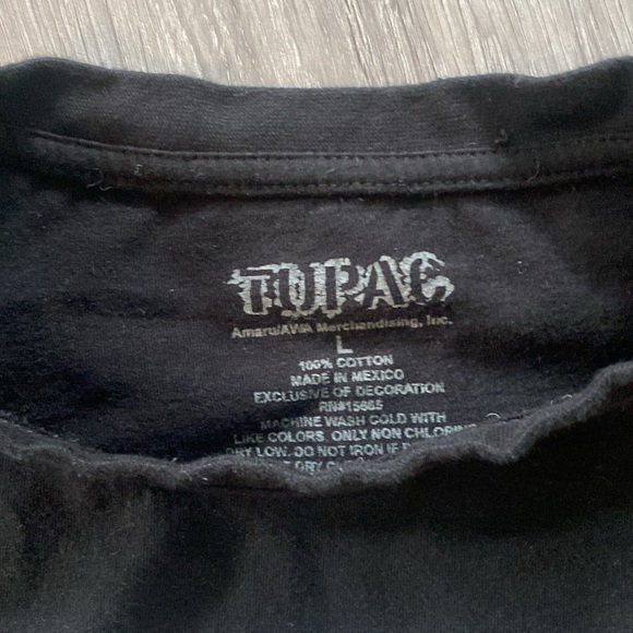 Tupac T shirt - Picture 3 of 3